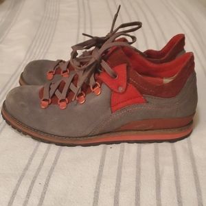 Merrell Retro Casual Hiking Lace Up Sneakers